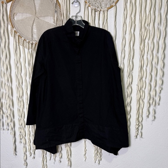 PLANET by Lauren G Black Button Down Front Mochneck Swing Top Size 1 - Picture 5 of 14